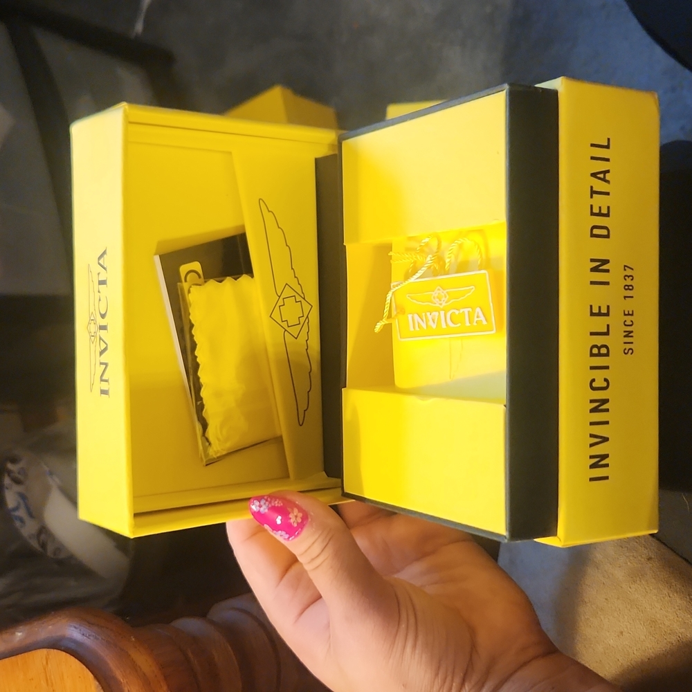 Invicta empty boxes